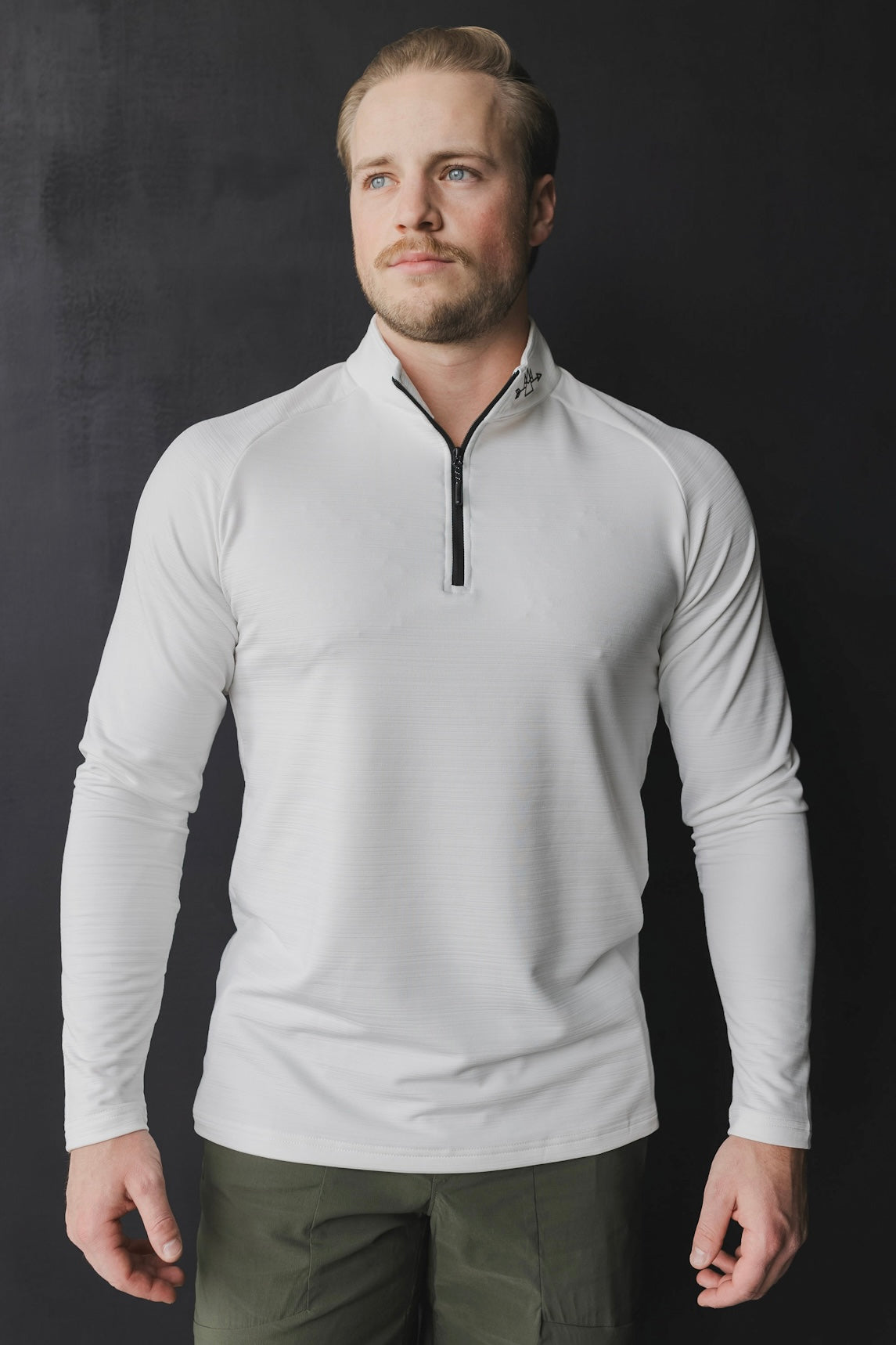 Men’s 1/4 Zip Long Sleeve Athletic Pullover Fitness Training Shirt