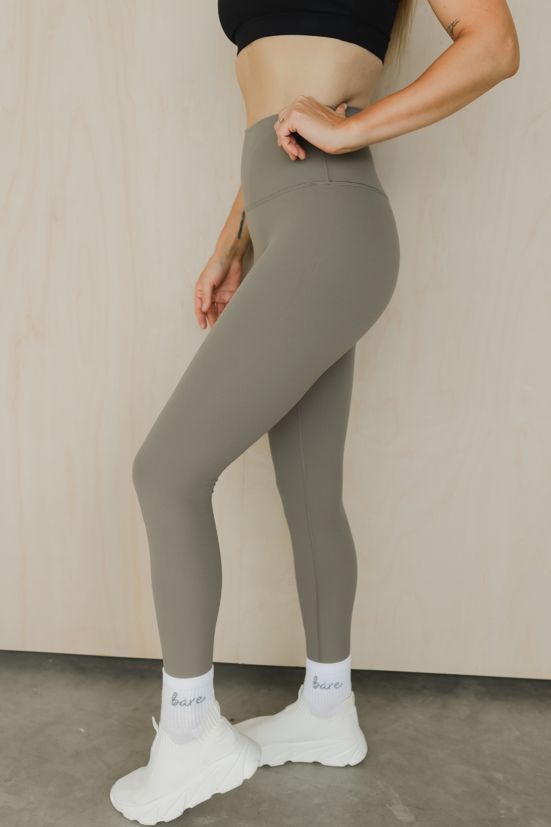 2.0 Tall 27 Inch Lightweight Athletic Yoga Legging